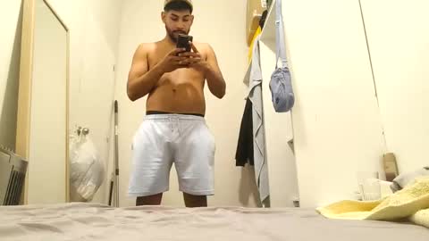 enderspanis25 online show from November 21, 2025, 5:11 pm