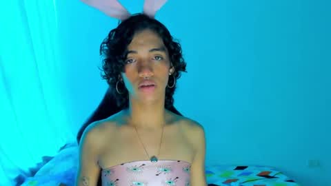 Snapshot of engel20042001 chatting on December 24, 2024, 5:44 pm engel20042001 online show from December 24, 2024, 5:44 pm