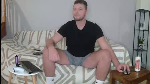 Englishladxxx online show from December 8, 2024, 1:02 am