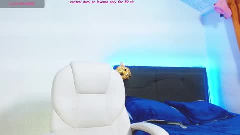 ..Jade.. online show from February 6, 2025, 2:55 am