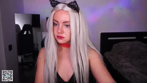 Snapshot of enigmaluna chatting on September 30, 2025, 2:55 pm Luna online show from September 30, 2025, 2:55 pm
