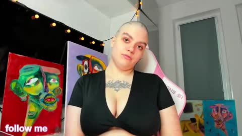 enigmastella online show from December 20, 2025, 11:06 am