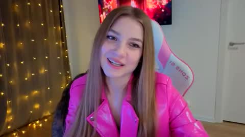 enjoyeverymoment_ online show from February 8, 2026, 2:04 am