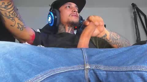 Snapshot of enjoymycock99 chatting on October 20, 2025, 7:31 am enjoymycock99 online show from October 20, 2025, 7:31 am