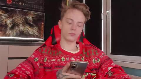 Enker online show from December 4, 2025, 10:35 am