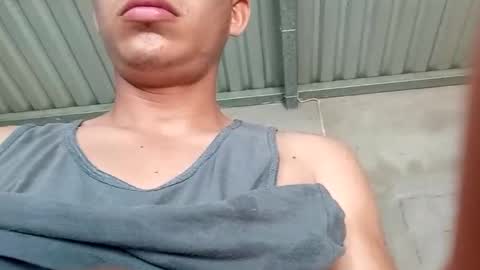 Snapshot of enri60793737 chatting on November 16, 2025, 3:28 pm enri60793737 online show from November 16, 2025, 3:28 pm