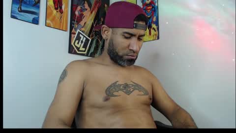 Snapshot of enriblack92 chatting on February 8, 2025, 3:52 am enriblack92 online show from February 8, 2025, 3:52 am