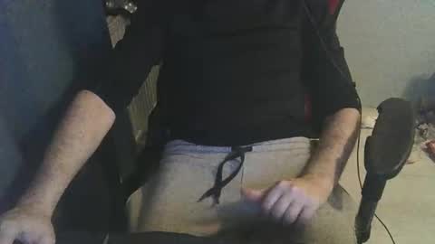 enriquexxx21xxx online show from February 6, 2026, 5:27 pm