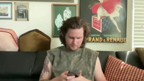 Snapshot of entreporneur chatting on September 12, 2025, 9:37 pm FOLLOW JOIN MY CULT online show from September 12, 2025, 9:37 pm
