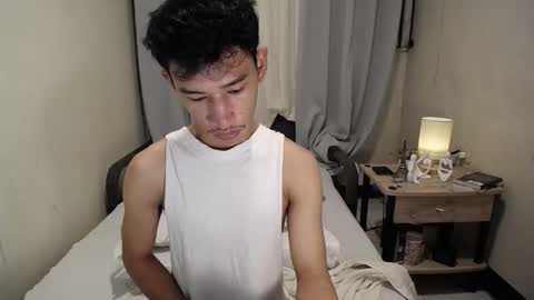 enzo online show from November 4, 2025, 4:17 pm