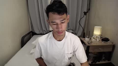 enzo online show from November 30, 2025, 11:47 am