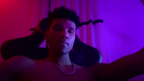 enzo97kat online show from December 25, 2024, 5:58 pm