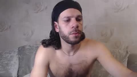 enzofrenchy online show from February 17, 2025, 1:36 am