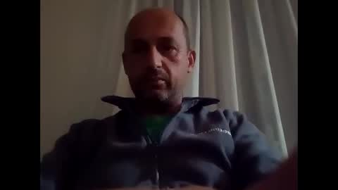 Snapshot of epu17 chatting on September 27, 2025, 6:35 pm epu17 online show from September 27, 2025, 6:35 pm