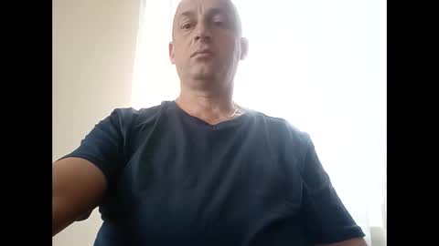 Snapshot of epu17 chatting on October 5, 2025, 10:24 am epu17 online show from October 5, 2025, 10:24 am