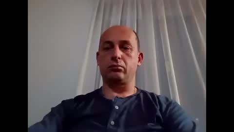 Snapshot of epu17 chatting on November 6, 2025, 7:04 pm epu17 online show from November 6, 2025, 7:04 pm