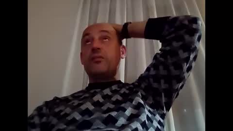 Snapshot of epu17 chatting on November 11, 2025, 6:19 pm epu17 online show from November 11, 2025, 6:19 pm