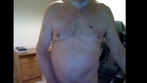 Snapshot of erasmus_d chatting on December 10, 2024, 6:49 pm erasmus_d online show from December 10, 2024, 6:49 pm