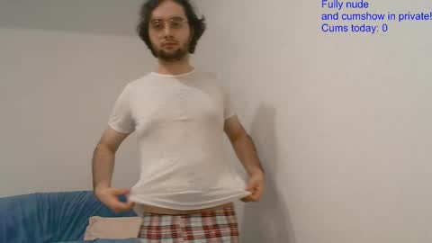 Snapshot of eren_jaeger2000 chatting on October 4, 2025, 3:04 am Eren online show from October 4, 2025, 3:04 am