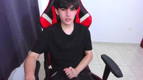 Snapshot of eren_tatakae chatting on February 16, 2025, 8:55 pm eren_tatakae online show from February 16, 2025, 8:55 pm