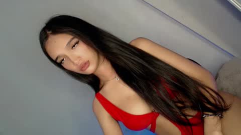 Snapshot of eres_guapa chatting on February 20, 2025, 2:07 am Elisa online show from February 20, 2025, 2:07 am