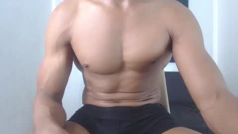 Snapshot of eric_latino chatting on September 28, 2025, 10:20 am Eric Latino online show from September 28, 2025, 10:20 am