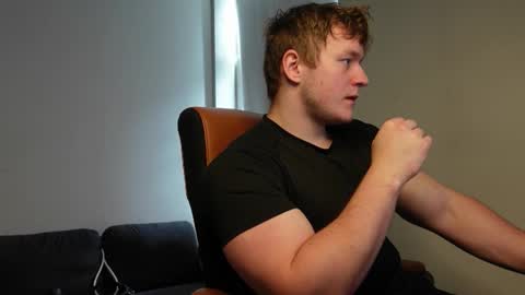 Snapshot of eric_poston chatting on September 25, 2025, 10:08 am online show from September 25, 2025, 10:08 am