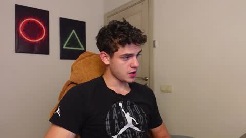    online show from October 1, 2025, 1:28 pm