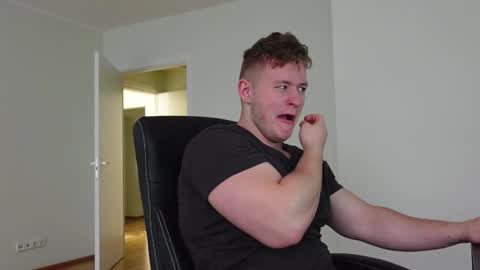    online show from October 21, 2025, 6:36 am