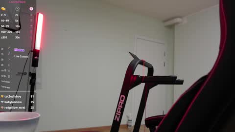    online show from October 30, 2025, 9:26 pm