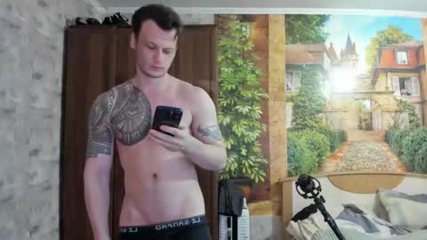 Eric online show from October 28, 2025, 12:19 pm