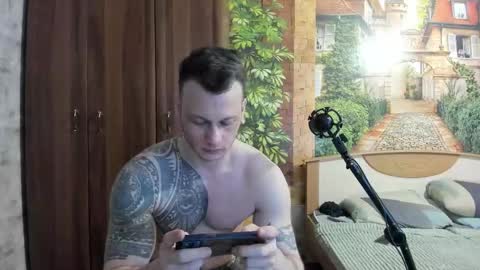 Eric online show from December 14, 2025, 1:05 pm