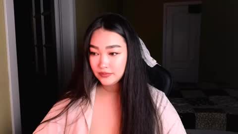 Snapshot of erica_wayne chatting on March 11, 2025, 3:12 pm Erica Wayne online show from March 11, 2025, 3:12 pm