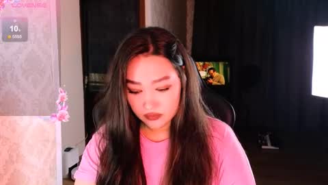 Snapshot of erica_wayne chatting on November 19, 2025, 11:32 am Erica Wayne online show from November 19, 2025, 11:32 am