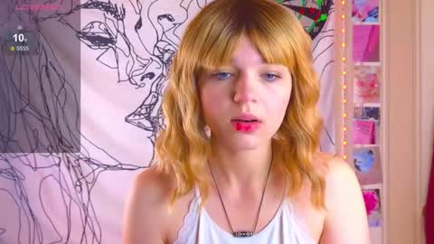 Snapshot of erica_winterr chatting on September 25, 2025, 4:05 am Erica Winterr online show from September 25, 2025, 4:05 am