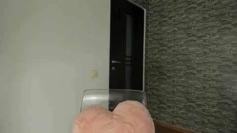 Snapshot of erica_xoo chatting on June 29, 2026, 10:15 am Riaaa online show from June 29, 2026, 10:15 am