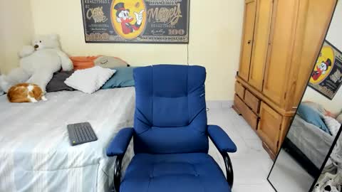 erick_de_rossee online show from December 15, 2025, 5:50 pm