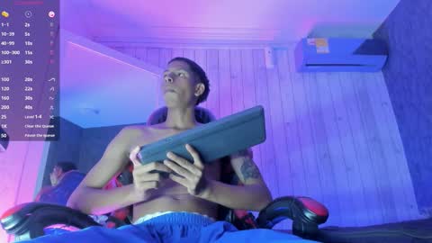      online show from October 19, 2025, 2:12 am