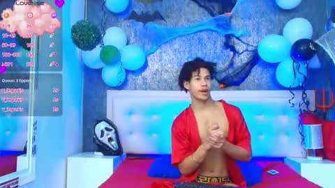 Snapshot of erick_zhimerman chatting on October 31, 2025, 4:57 am online show from October 31, 2025, 4:57 am