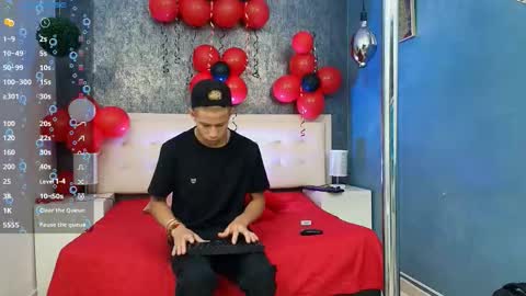 Snapshot of erick_zhimerman chatting on February 8, 2026, 4:16 am online show from February 8, 2026, 4:16 am