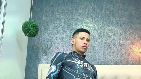 Snapshot of erick_zhimerman chatting on April 11, 2026, 12:31 pm online show from April 11, 2026, 12:31 pm