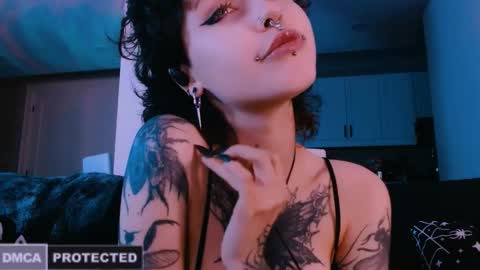 Snapshot of erii_xoxo chatting on February 12, 2026, 6:41 am Rainbow on your spoon online show from February 12, 2026, 6:41 am