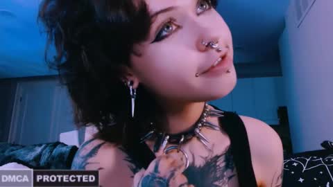 Snapshot of erii_xoxo chatting on February 14, 2026, 1:41 pm Rainbow on your spoon online show from February 14, 2026, 1:41 pm