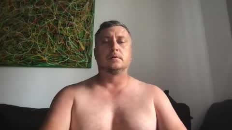 erik_69_69 online show from June 18, 2026, 6:13 am