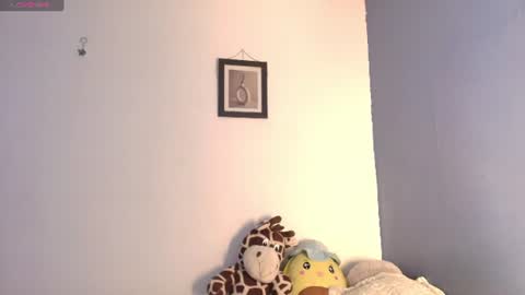 Snapshot of erik_golden_ chatting on July 22, 2026, 8:55 pm I am Erik online show from July 22, 2026, 8:55 pm