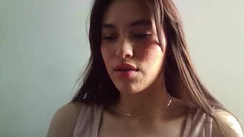 Erika online show from December 16, 2025, 4:34 pm