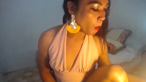 erika_madrigal online show from January 7, 2025, 12:13 am