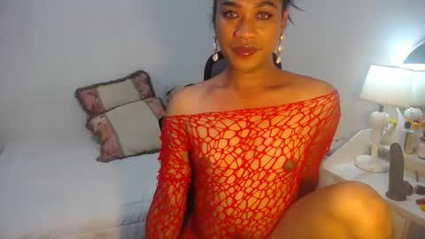 erika_madrigal online show from February 10, 2025, 9:14 am