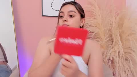 Snapshot of erika_mendez1 chatting on March 3, 2025, 6:55 pm Erika Mendez online show from March 3, 2025, 6:55 pm