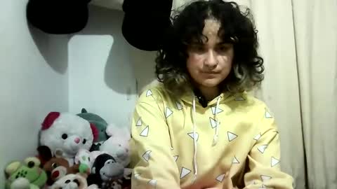 Snapshot of erika_stars2 chatting on March 5, 2025, 4:24 am Erika online show from March 5, 2025, 4:24 am